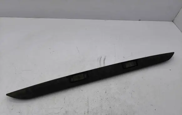 Mercedes-Benz Vito Viano W639 Trunk door license plate light bar A6397431830