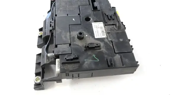 Volkswagen Touareg II Fuse box set 7P0937548F
