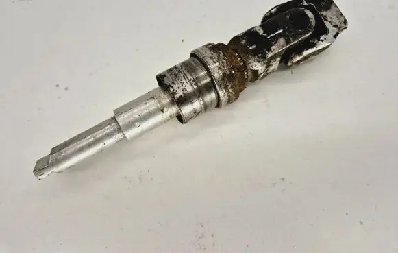 Volvo V70 Steering column universal joint W1336554