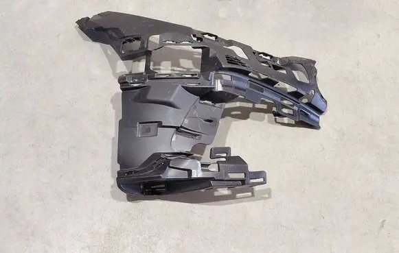 BMW X5 G05 Front bumper mounting bracket 51118085627
