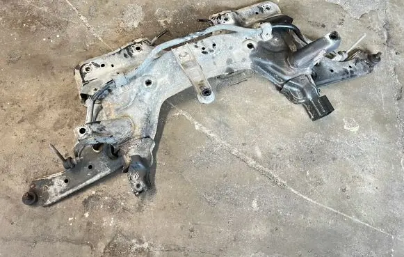 Opel Corsa E Front subframe