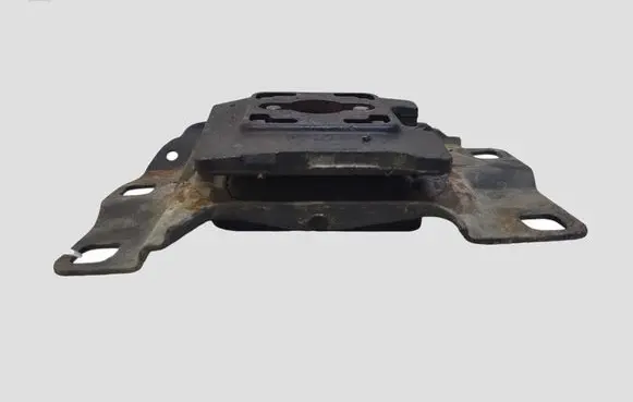 Ford Focus Engine mount bracket 4N517M121