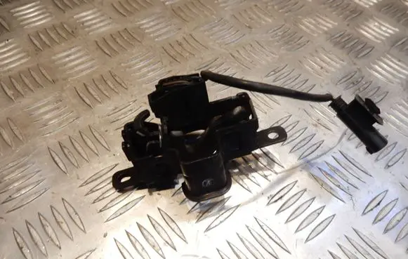 Mercedes-Benz S W221 Engine bonnet/hood lock/latch loop/hook A22118800160 MERCEDESBENZ 25296