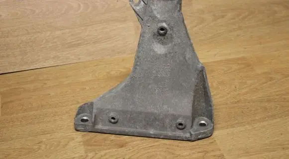 Audi A6 S6 C5 4B Engine mounting bracket 8D0199308AB