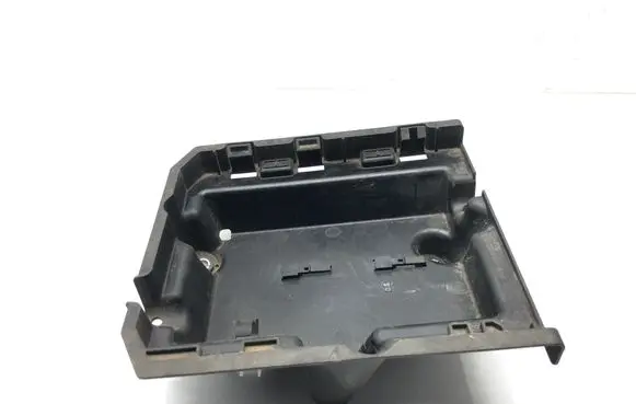 Audi Q7 4M Other engine bay part 4M0907650A