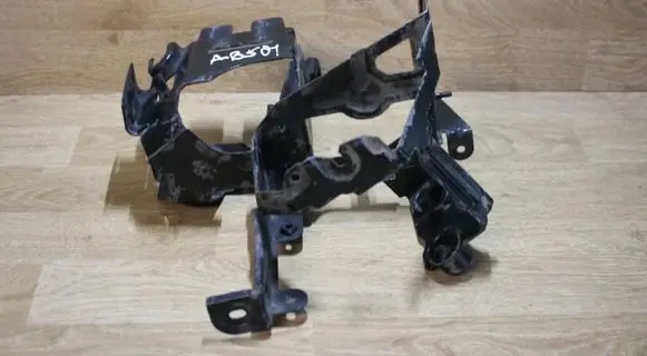 Audi A4 S4 B5 8D ABS pump bracket 4B0614119R
