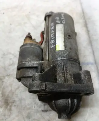 Nissan Primera Starter motor D7R49