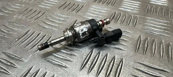 Skoda Octavia Mk3 (5E) Fuel injector 04E906036AD 00666131118