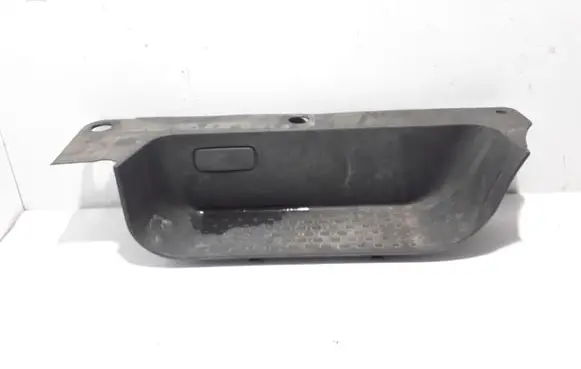 Renault Trafic III (X82) Front sill trim cover 769518239R