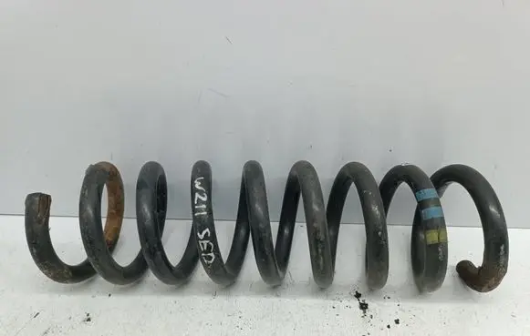 Mercedes-Benz E W211 Rear coil spring