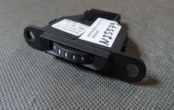 Audi A8 S8 D4 4H Other dashboard part 4H1820912A