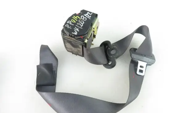 Land Rover Freelander Front seatbelt EVB105080