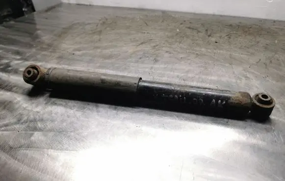 Nissan X-Trail T30 Rear shock absorber/damper