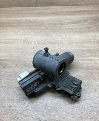 Ford Galaxy Ignition lock P012106