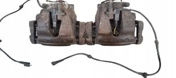 Mercedes-Benz E W211 Front brake caliper