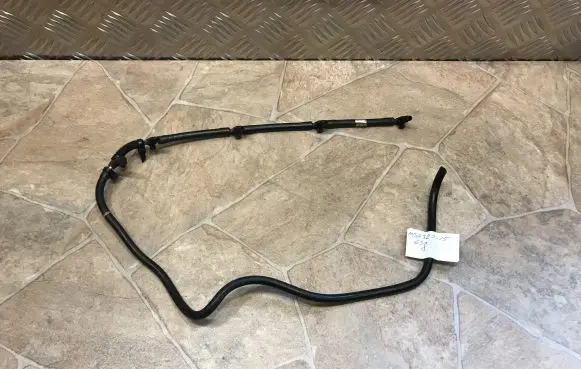 Mercedes-Benz C W204 Fuel return line/hose A6510700132