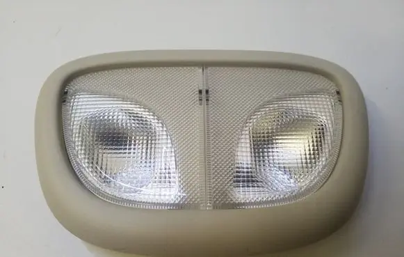 Jeep Cherokee Rear seat light P24289 5592420555 2275247