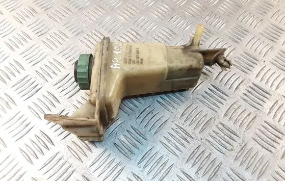 Audi A4 S4 B5 8D Power steering fluid tank/reservoir 8D0422373C