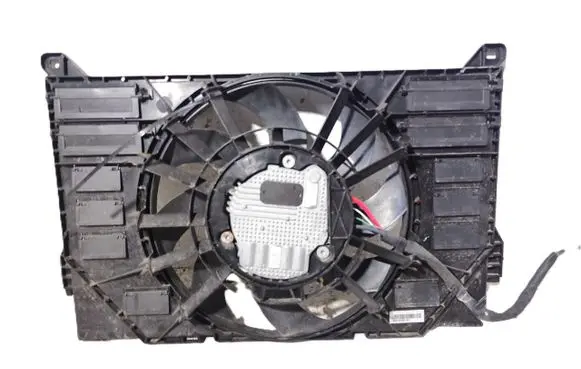 Jaguar I-Pace Radiator cooling fan shroud J9D38C607AC