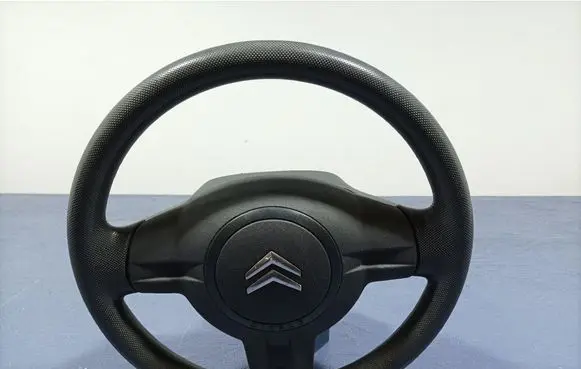 Citroen C1 Steering wheel 