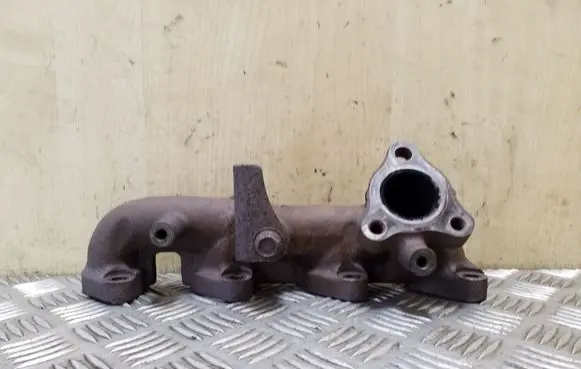 KIA Sportage Exhaust manifold