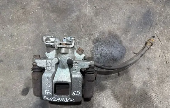 Mitsubishi Outlander Rear brake caliper 4605C044