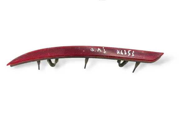 Rear tail light reflector