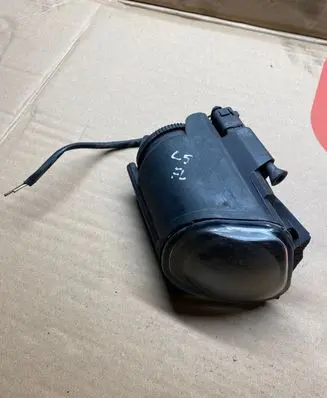 BMW 5 E39 Non-factory (optional) fog light 89303059 0879651K88