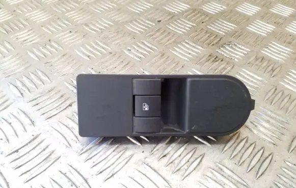 Opel Zafira B Electric window control switch 13228709