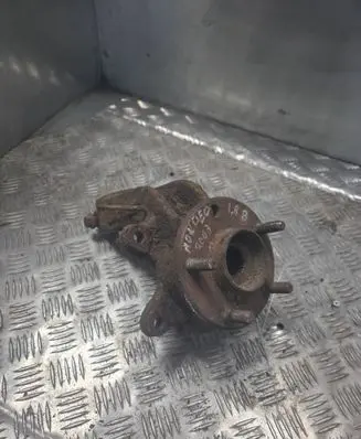 Ford Mondeo Mk III Front wheel hub 