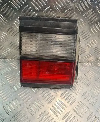 Tailgate rear/tail lights