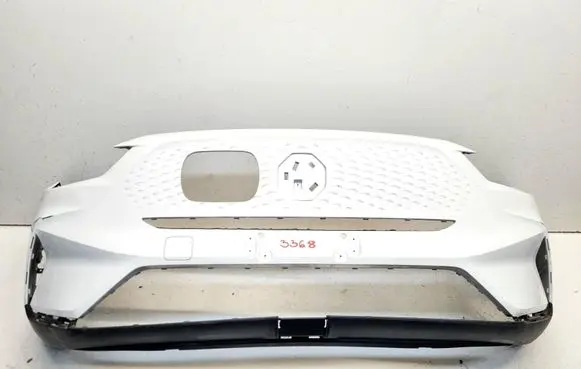MG ZS Front bumper P11010248
