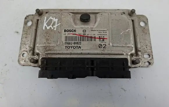 Peugeot 107 Engine control unit/module 896610H023 0261208702