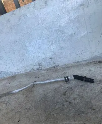 Volkswagen Jetta VI Engine coolant pipe/hose
