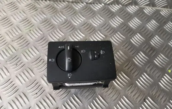 Ford Focus Light switch 4M5T13A024LA