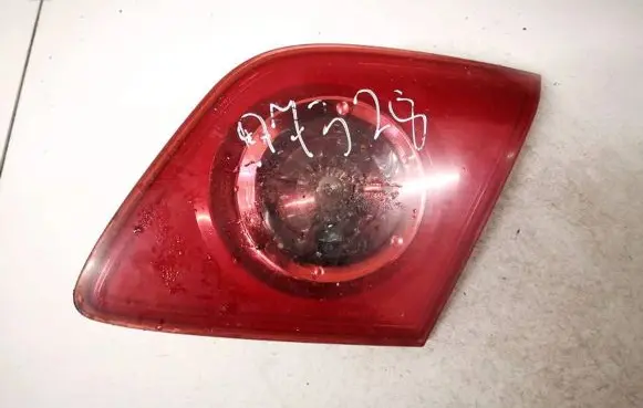 Mazda 3 I Tailgate rear/tail lights p2913
