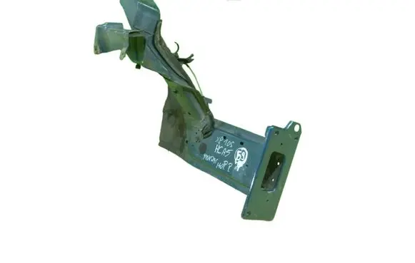 Hyundai i40 Front side member PRZOD