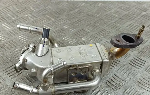 Hyundai Tucson IV NX4 EGR valve cooler 284002M401