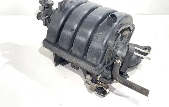 Suzuki SX4 Intake manifold 