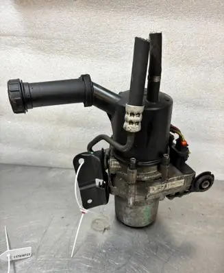 Citroen C4 I Picasso Power steering pump 9680987180