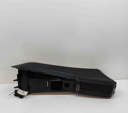 Mercedes-Benz CLA C118 X118 Center console A1679054700 A1776833800