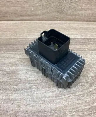 Opel Astra G Glow plug pre-heat relay 09132691 51299008