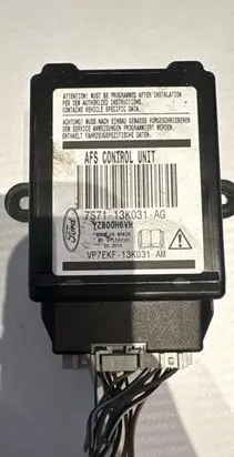 Ford Mondeo MK IV Light module LCM 7S7113K031AG