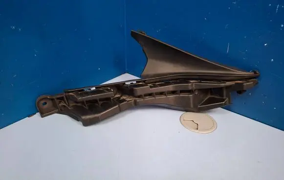 Porsche Taycan 9J1 Front bumper mounting bracket 9J1807348A