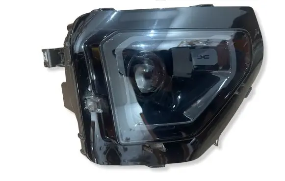Dacia Spring Rear/tail lights 260103998R BBG24HLR212
