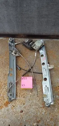 Renault Megane II Front door window regulator with motor 