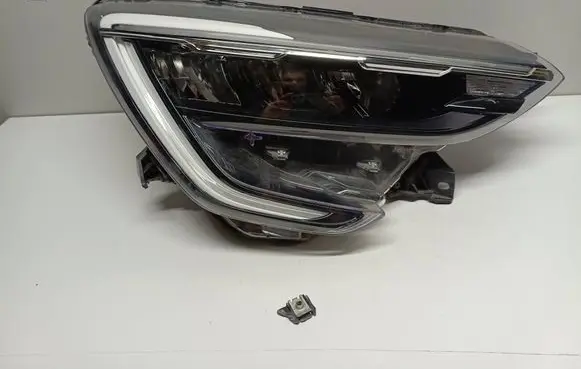 Renault Arkana Headlight/headlamp 260102683R