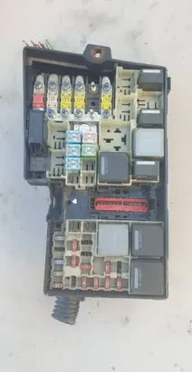Ford C-MAX I Fuse box set 3M5T14A067BC 518804109