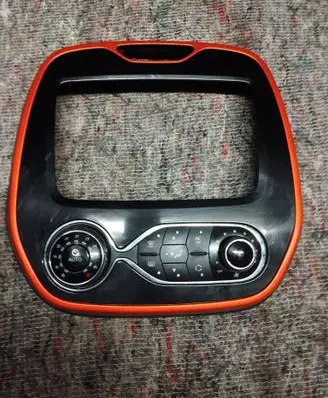 Renault Captur Radio/GPS head unit trim 682705384R 682702540R 275108796R