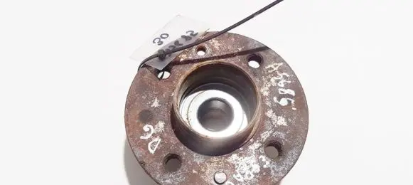 Renault Espace II Rear wheel hub
